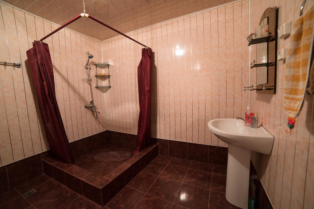 Angisa Apartment Batumi Eksteriør billede