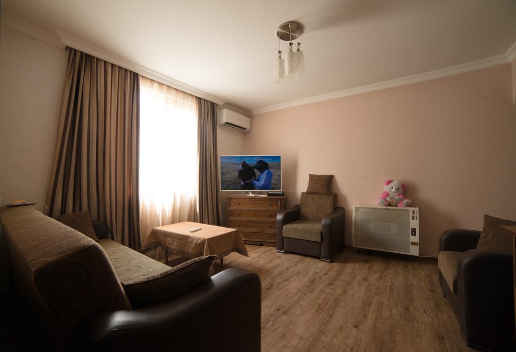 Angisa Apartment Batumi Eksteriør billede